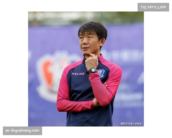 前国脚黄勇出任中甲盐城队主教练，开启执教新篇章